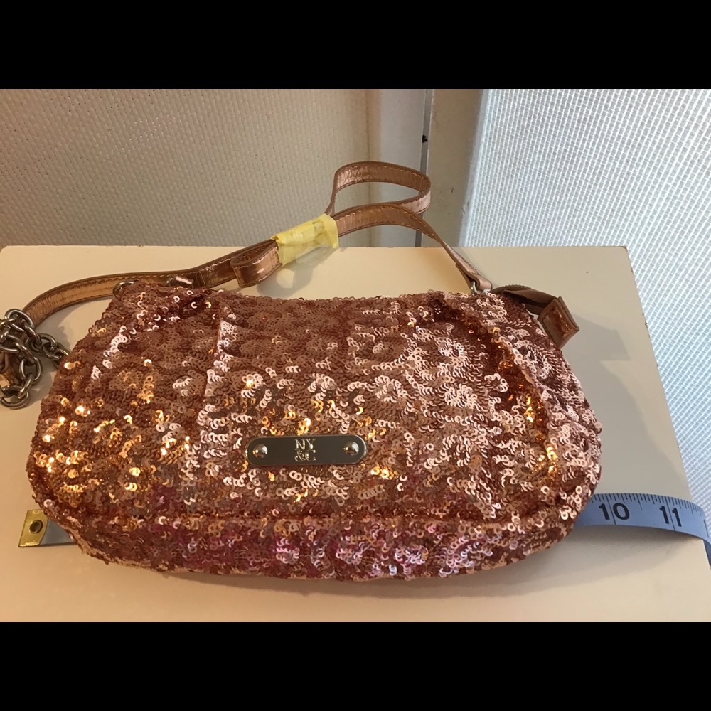 New York & Company handbag (rose gold)